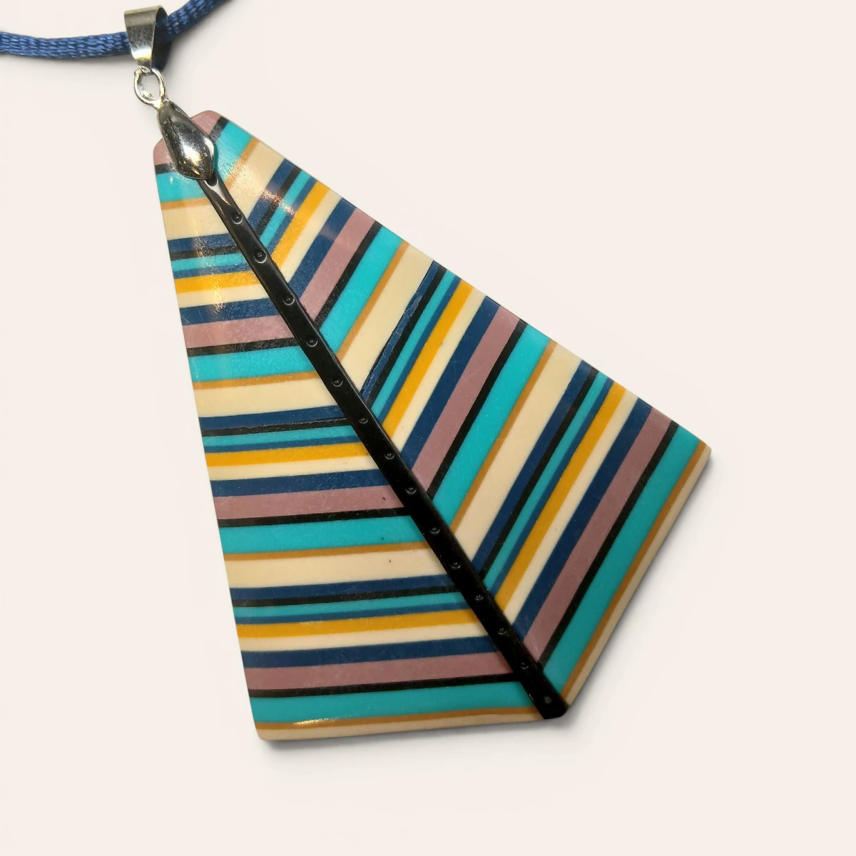 Colgante Rayas Riviera Triangular secundaria