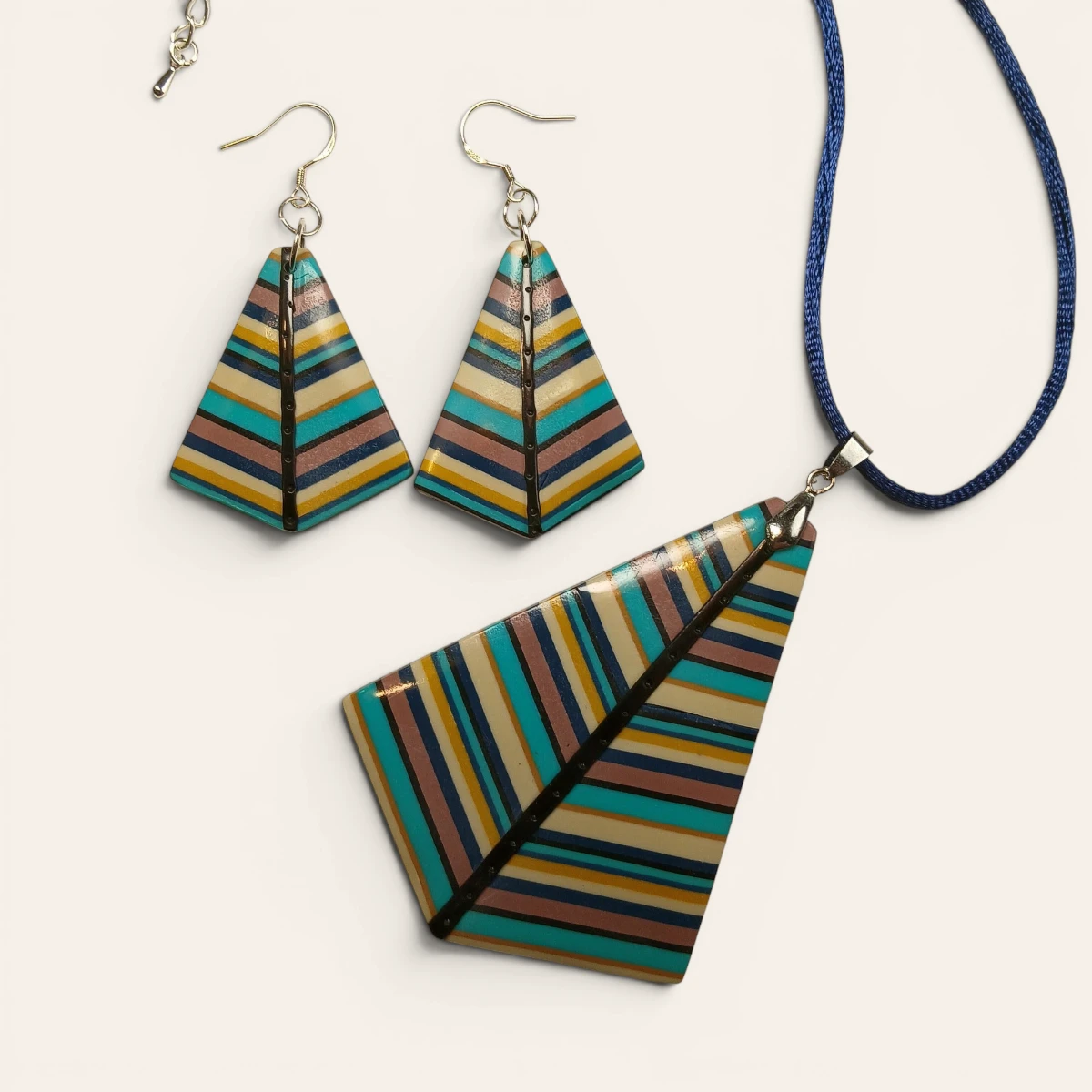Conjunto Rayas Riviera Triangular