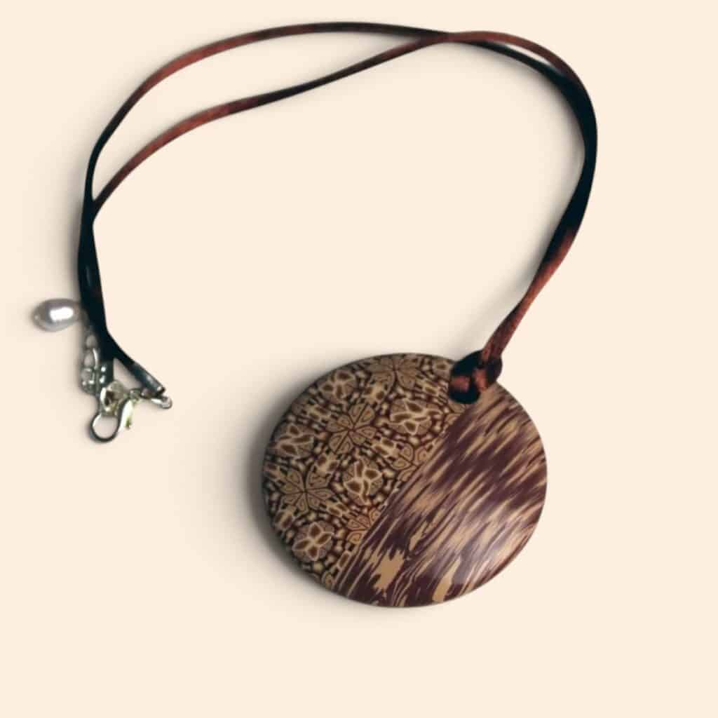 Colgante artesanal Filigrana Otoño Combinado de Detalles Únicos